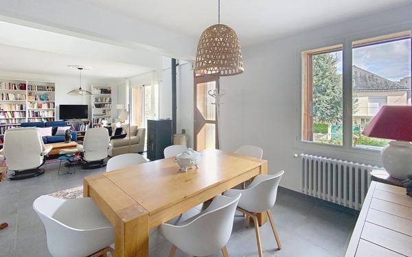 Maison à vendre    5 pièces •  Joué-lès-Tours
