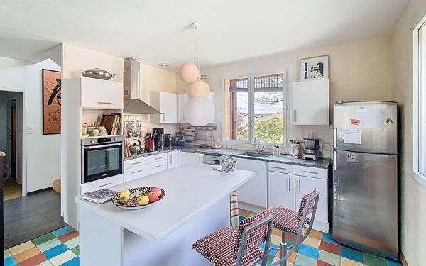 Maison à vendre    5 pièces •  Joué-lès-Tours