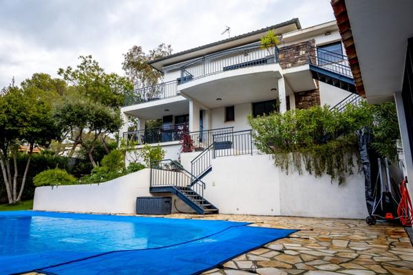 Saint-Raphaël - Boulouris Villa d'exception rénovée 190m2 sur 1335m2