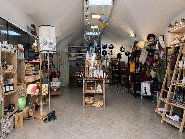 Au coeur du centre-ville, local commercial de 30 m² avec loyer attractif