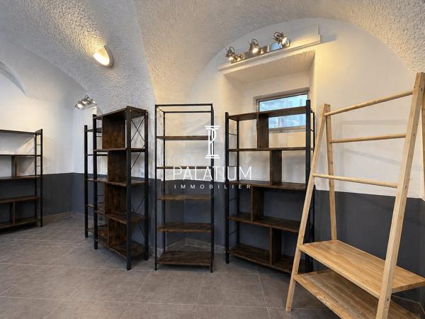 Au coeur du centre-ville, local commercial de 30 m² avec loyer attractif