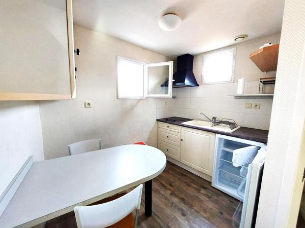 Immeuble de rapport avec local commercial