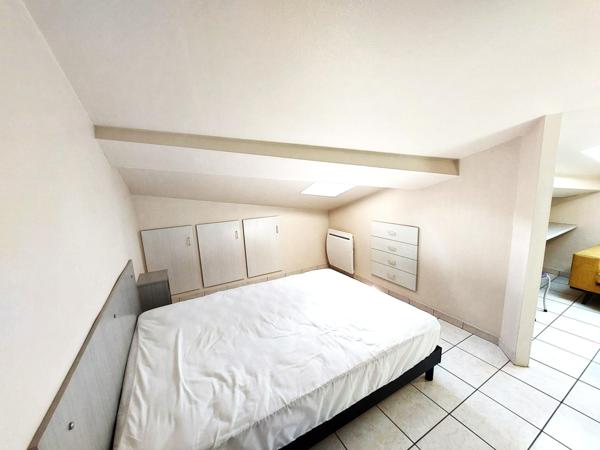 Immeuble de rapport avec local commercial