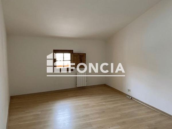 Location Appartement 3 pièces 95.32 m² - 10 RUE ARTHUR ROBERT Manosque 04100