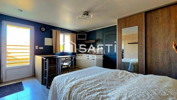 Propriété rénovée avec studio et maison à rénover