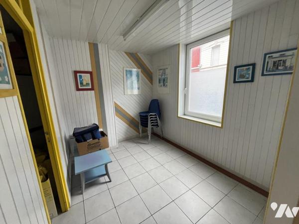 POUR INVESTISSEURS EN ZONE FRANCHE