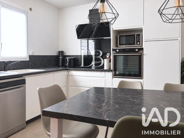 Maison à vendre 6 pièces 106 m² Thuir