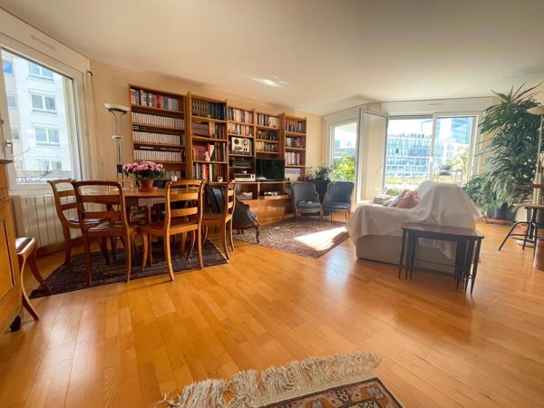 Appartement à vendre 4 pièces COURBEVOIE (92)