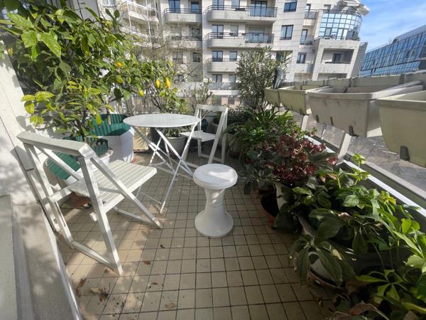 Appartement à vendre 4 pièces COURBEVOIE (92)