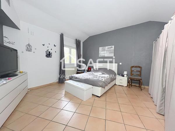 Maison Santes 170 M2