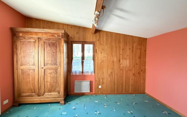 Maison à vendre    5 pièces • 88,70 m2 Méreuil