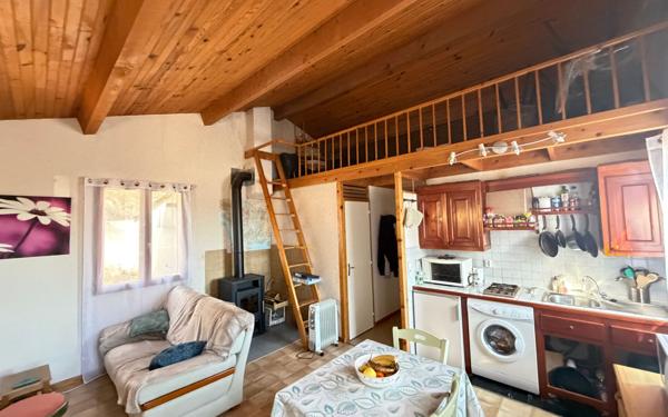 Maison à vendre    5 pièces • 88,70 m2 Méreuil