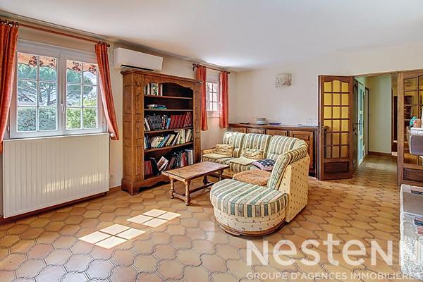 A VENDRE EN EXCLUSIVITE ! Maison 5 pièces avec piscine à vendre à Draguignan