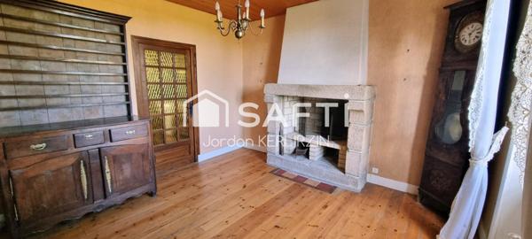 Maison néo bretonne / bourgeoise avec fort potentiel au bourg de Plougasnou