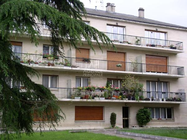 Appartement Maisons Laffitte 3 pièce(s) 68m2 470 000 € **  - Référence  4585