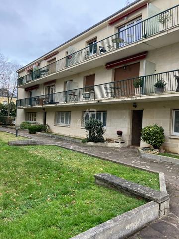 Appartement Maisons Laffitte 3 pièce(s) 68m2 470 000 € **  - Référence  4585