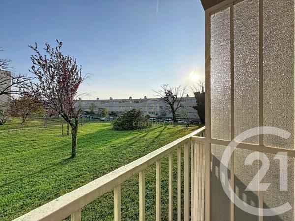 Appartement F4 à vendre  4 pièces - 74,43 m2 GRIGNY - 69