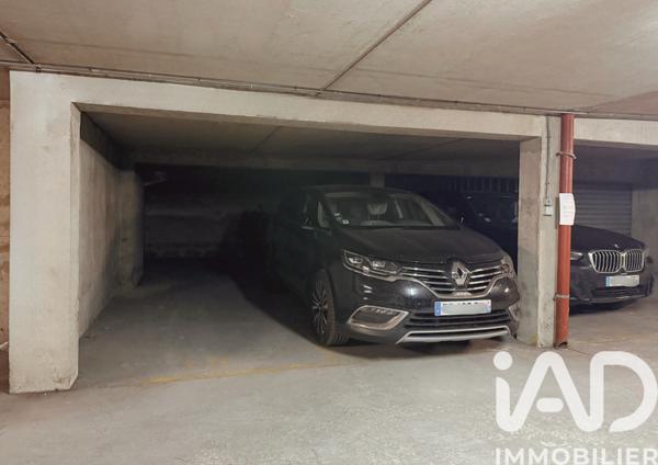Parking à vendre 20 m² Paris 11