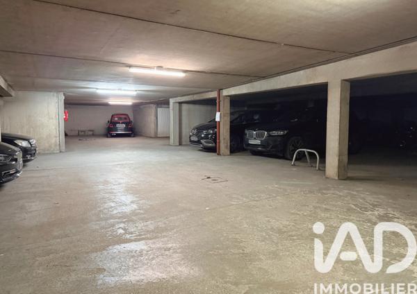 Parking à vendre 20 m² Paris 11