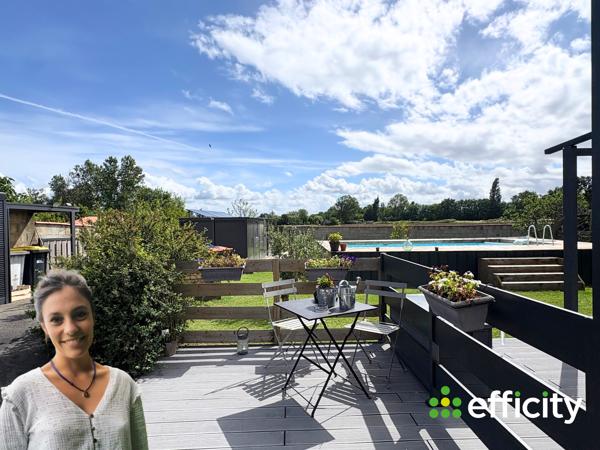 Maison
         6 pièces
        - 164 m² Exclusivité 395 000 € *