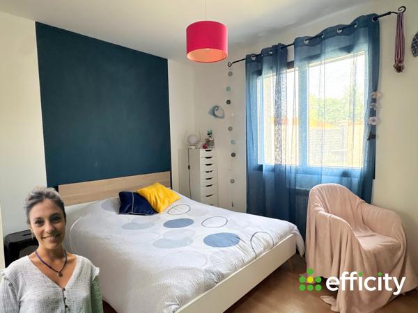 Maison
         6 pièces
        - 164 m² Exclusivité 395 000 € *
