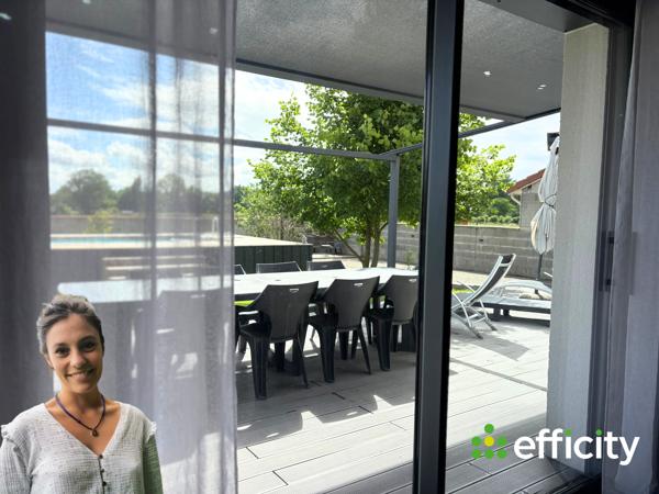 Maison
         6 pièces
        - 164 m² Exclusivité 395 000 € *