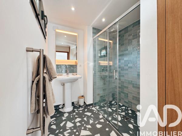 Maison à vendre 7 pièces 207 m² Les-Issambres