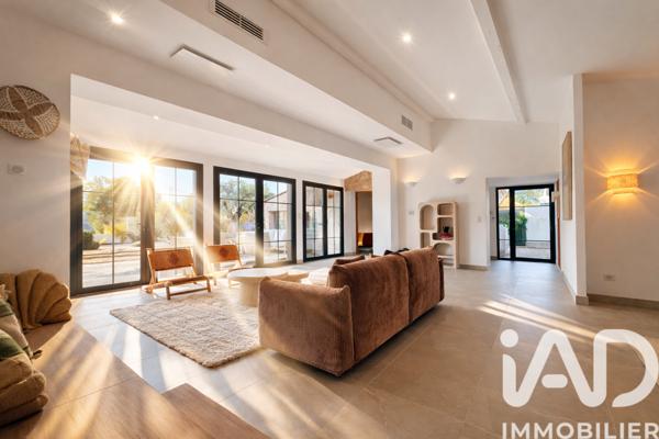 Maison à vendre 7 pièces 207 m² Les-Issambres