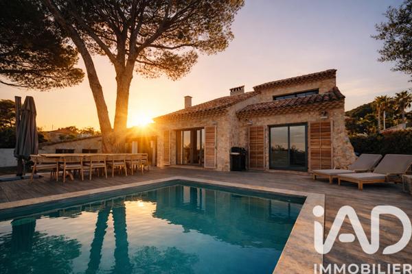 Maison à vendre 7 pièces 207 m² Les-Issambres