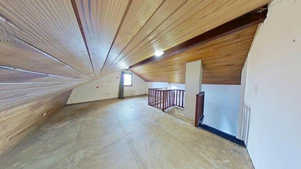 Maison à vendre 7 pièces MONT SOUS VAUDREY (39)