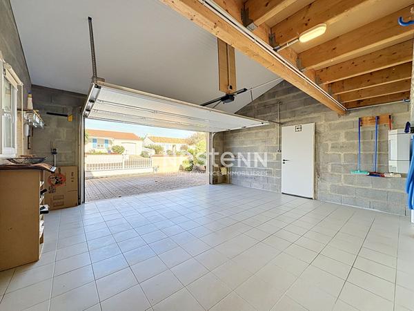 Maison récente 6 pièces avec piscine à vendre à Saint-Gilles-Croix-de-Vie