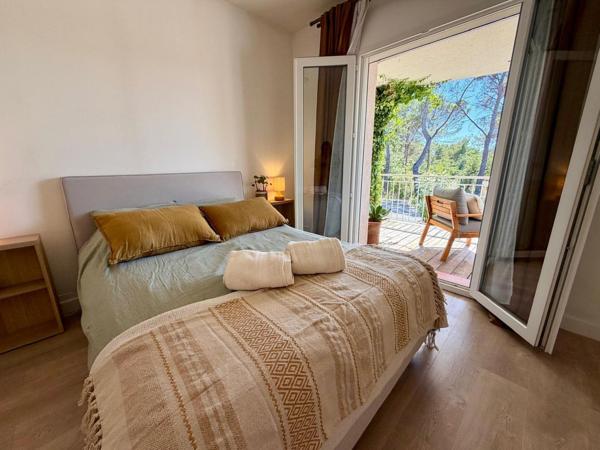 T2 BIS EN REZ-DE-JARDIN