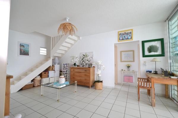 Gosier (97190) Vaste T3 vue mer bas du fort