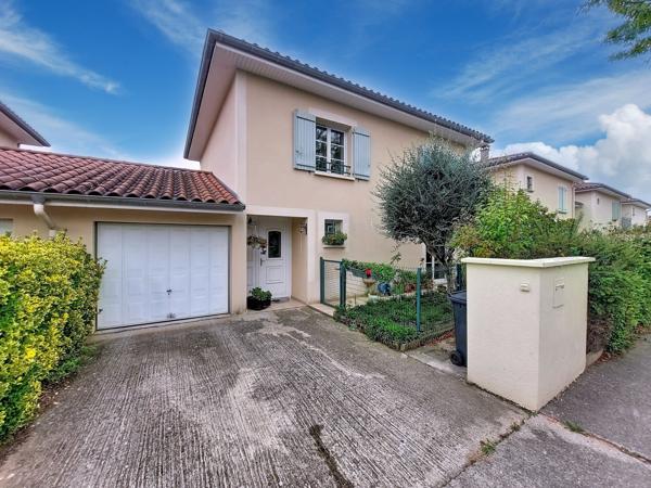 Maison 5 pièces - 106 m² Exclusivité efficity