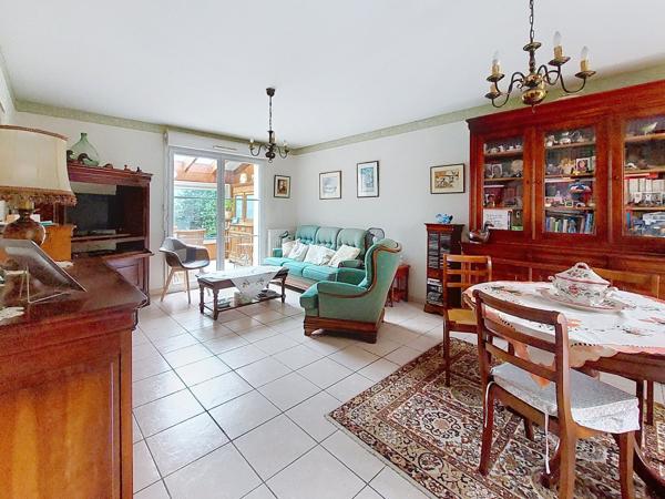 Maison 5 pièces - 106 m² Exclusivité efficity