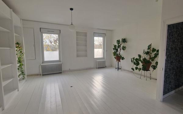 Maison à vendre    6 pièces •  La Rochelle