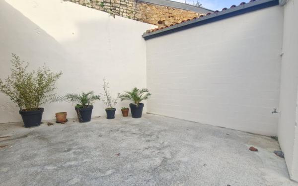 Maison à vendre    6 pièces •  La Rochelle