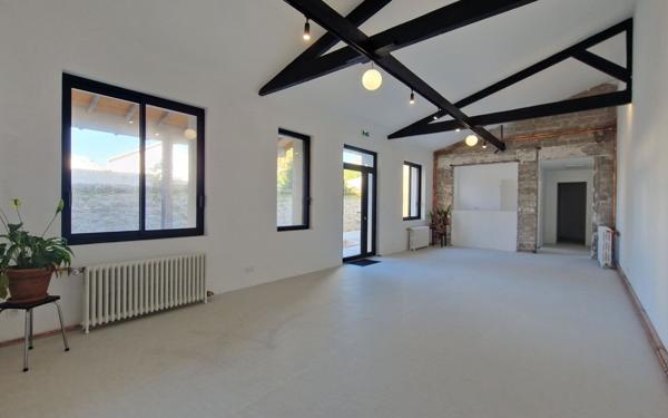 Maison à vendre    6 pièces •  La Rochelle