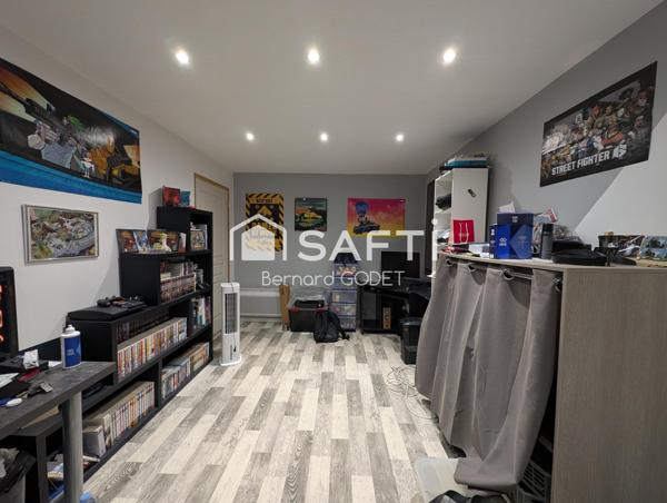 maison 85M² à la campagne avec garage.