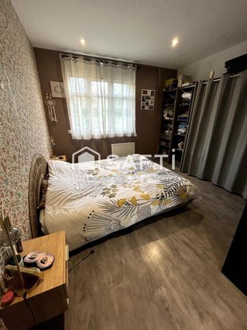 En exclusivité – Charmante maison familiale avec jardin à Aubin !