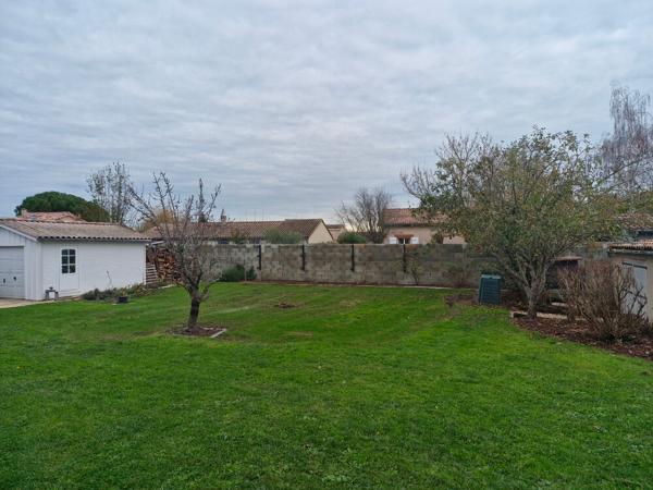 Fontenilles Maison T7 de 149 m² ? Dépendances ? Biomasse & Solaire ? Terrain arboré