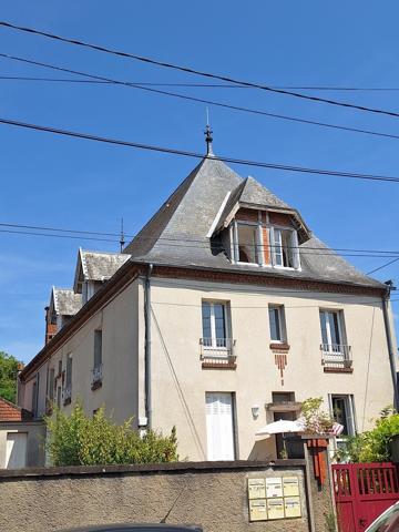 bel appartement tres lumineux A forte rentabilité PLUS DE 7.5 % 99 000 €
