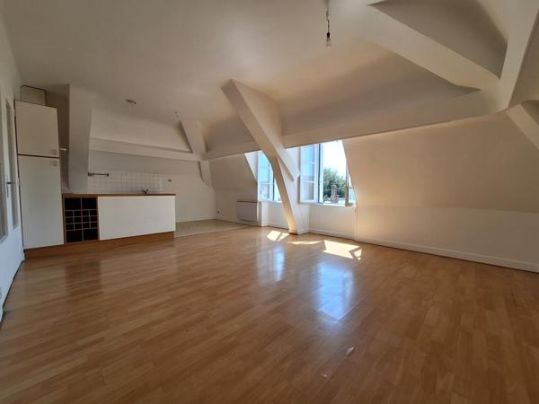 bel appartement tres lumineux A forte rentabilité PLUS DE 7.5 % 99 000 €