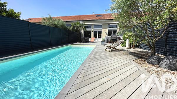 Maison à vendre 11 pièces 184 m² Lorette