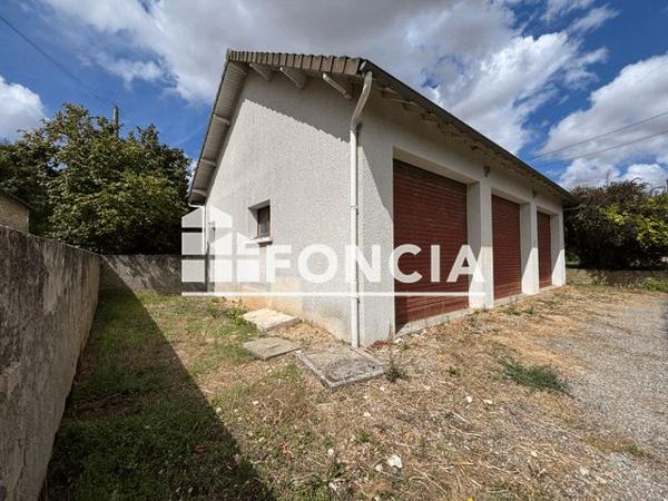 À vendre Maison 2 pièces 84 m² - Vouillé 86190