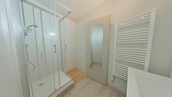 Appartement à louer  2 pièces •  Poitiers