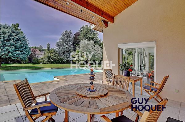 MAISON À VENDRE DE 7 PIÈCES DE 155,00 M²