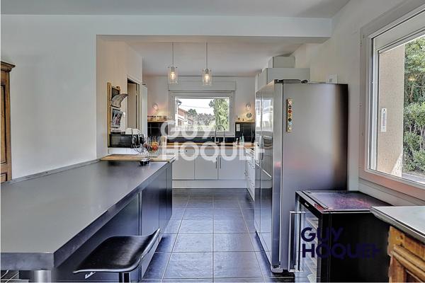 MAISON À VENDRE DE 7 PIÈCES DE 155,00 M²