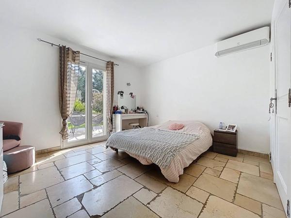 Magnifique Villa avec annexes et piscine