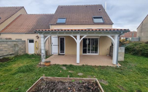 Maison à vendre    4 pièces • 106 m2 Saint-Yrieix-la-Perche